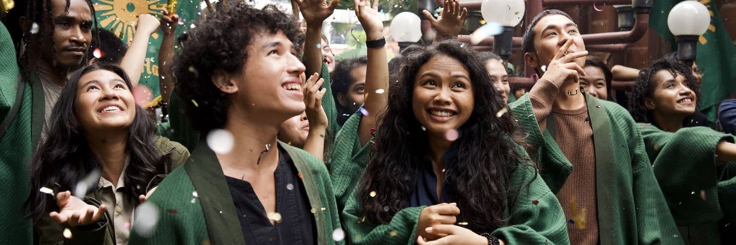 Penyalin Cahaya; Pil Pahit Kekerasan Seksual di Indonesia