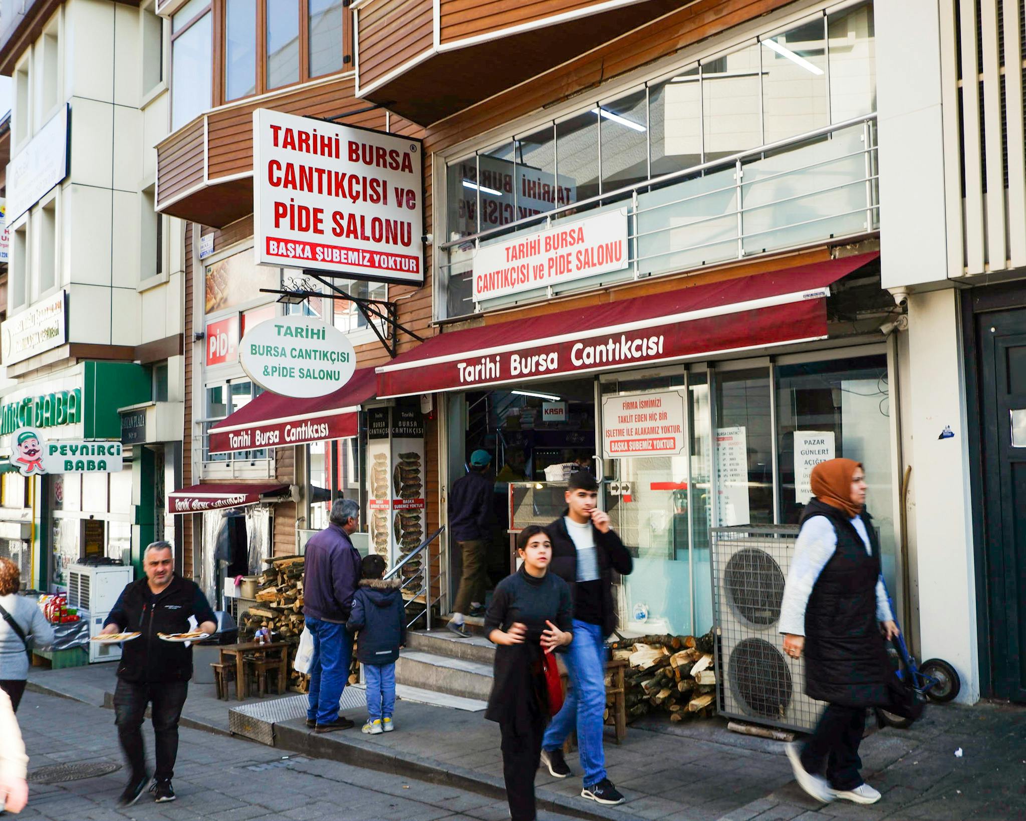 The 30-year-old Cantık & Pide restaurant with No other branches tagline.